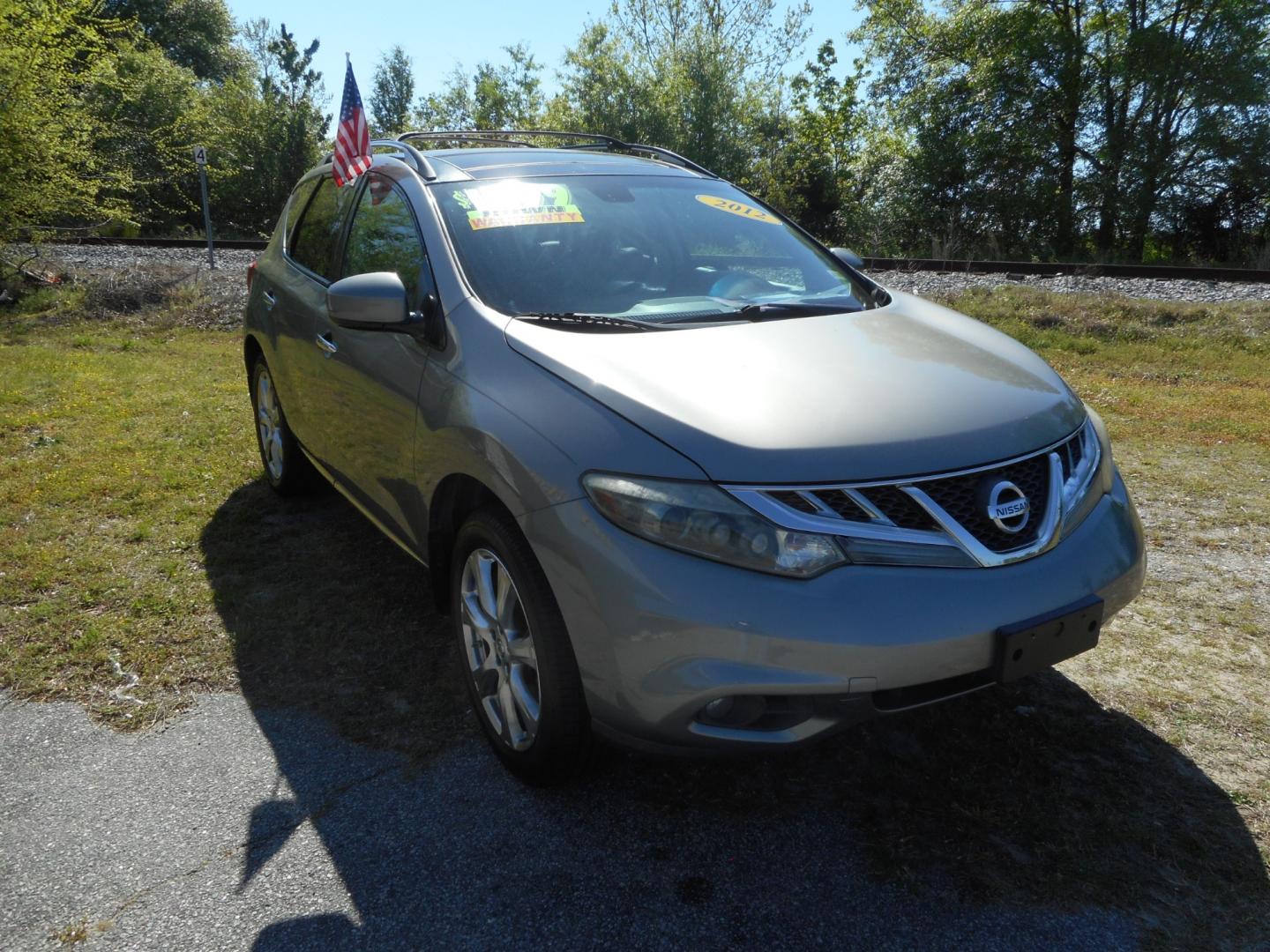 2012 Silver Nissan Murano (JN8AZ1MWXCW) , located at 2553 Airline Blvd, Portsmouth, VA, 23701, (757) 488-8331, 36.813889, -76.357597 - ***VEHICLE TERMS*** Down Payment: $999 Weekly Payment: $100 APR: 23.9% Repayment Terms: 42 Months *** CALL ELIZABETH SMITH - DIRECTOR OF MARKETING @ 757-488-8331 TO SCHEDULE YOUR APPOINTMENT TODAY AND GET PRE-APPROVED RIGHT OVER THE PHONE*** - Photo#2